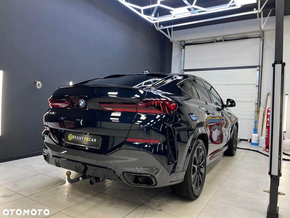 BMW X6 xDrive40d mHEV - 4
