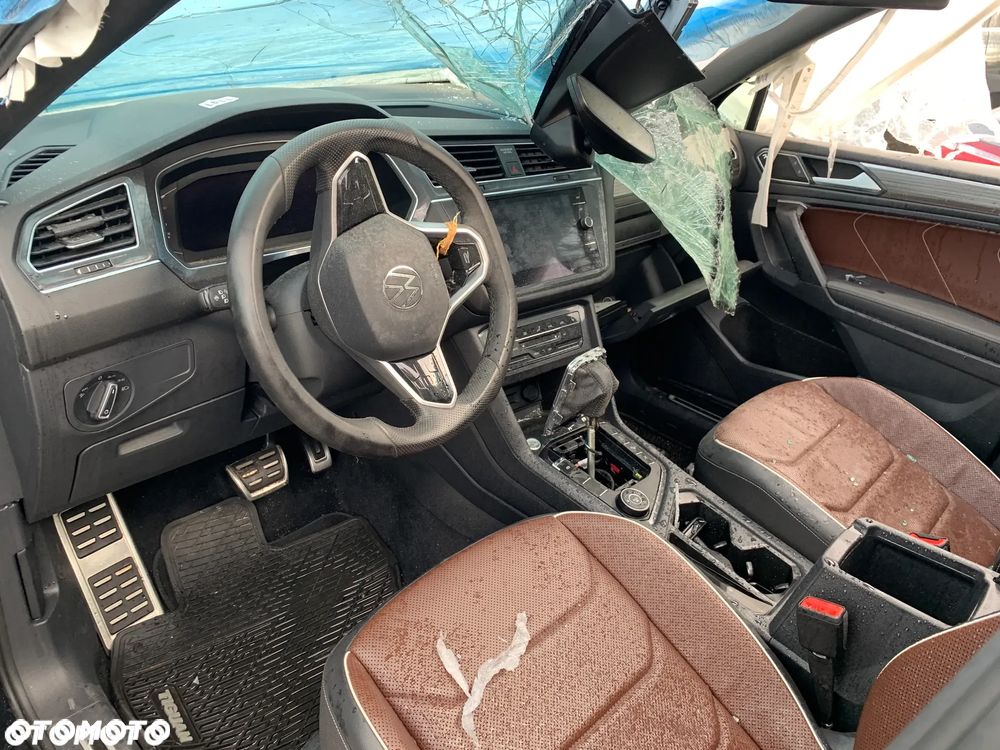 Volkswagen Tiguan Allspace 2.0 TSI 4Mot Highline DSG - 8