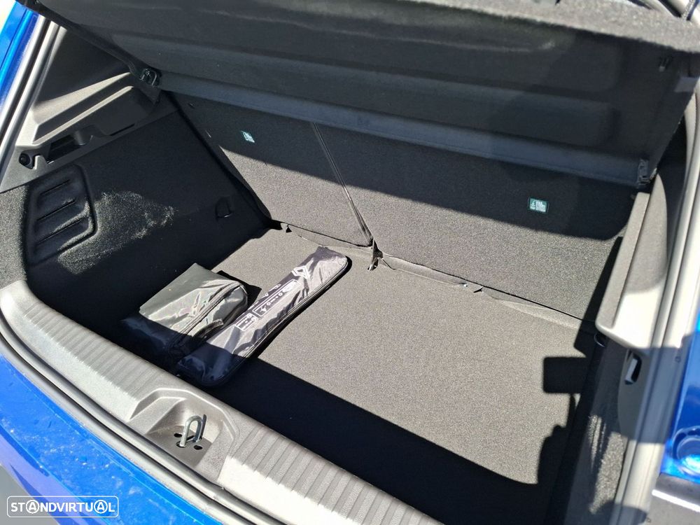 Renault Clio 1.0 TCe Techno Bi-Fuel - 24