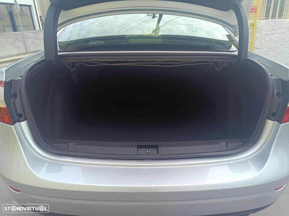 Renault Fluence 1.5 dCi Exclusive - 17