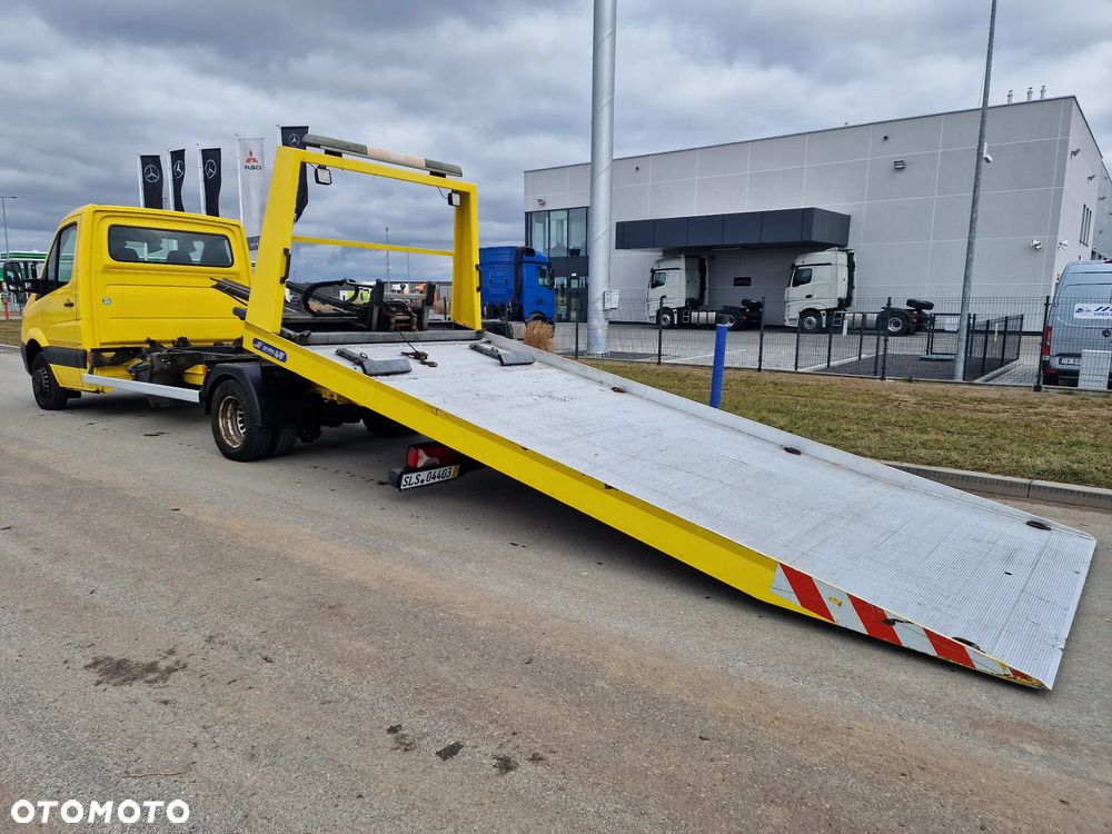 Mercedes-Benz Sprinter - 5