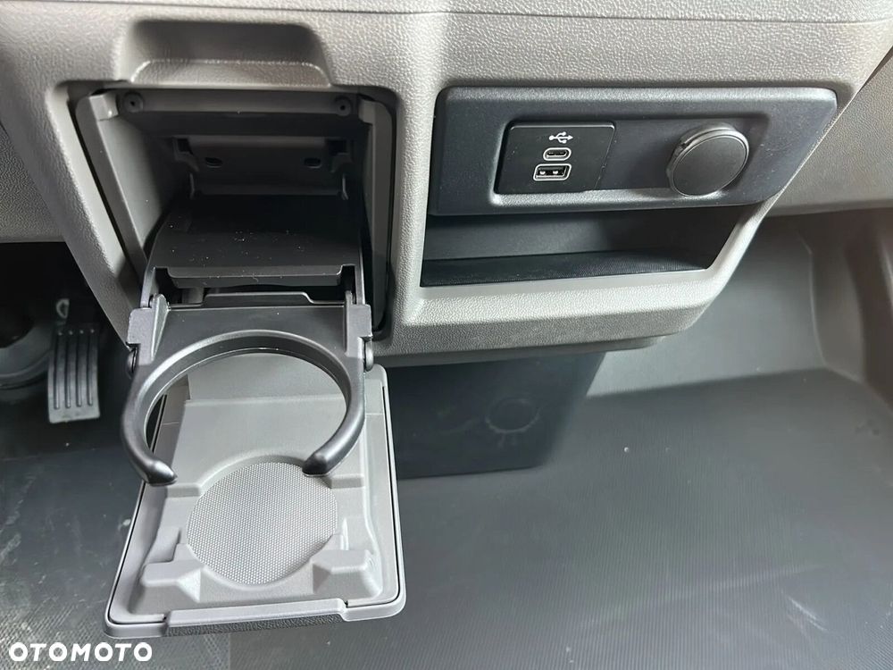 Volkswagen Transporter T7 Furgon AUTOMAT/L2H1, 2.0 TDI 150 KM, r.o. 3500 mm - 28
