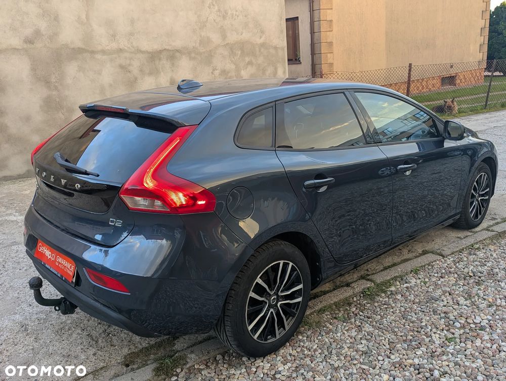 Volvo V40 D2 Momentum - 5