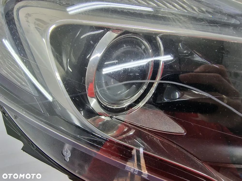 OPEL ZAFIRA C 12- PRAWA ZWYKŁA LAMPA PRZEDNIA PRZÓD , NR 13399859 , NR AUKCJI LL466 - 6