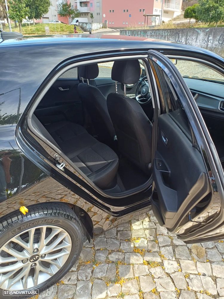 Kia Rio 1.2 CVVT LX - 12