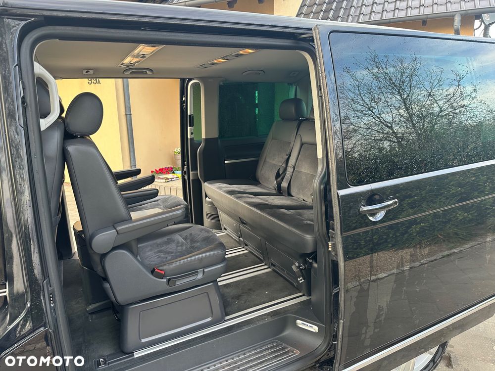Volkswagen Multivan - 22
