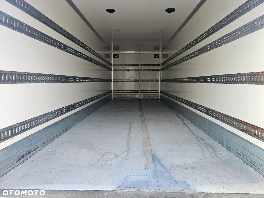 Renault D12.240*KONTENER*IZOTERMA*19 Palet*WINDA* - 9