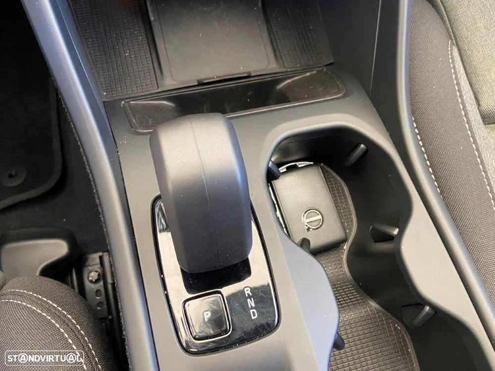 Volvo XC 40 1.5 T4 PHEV Core - 17