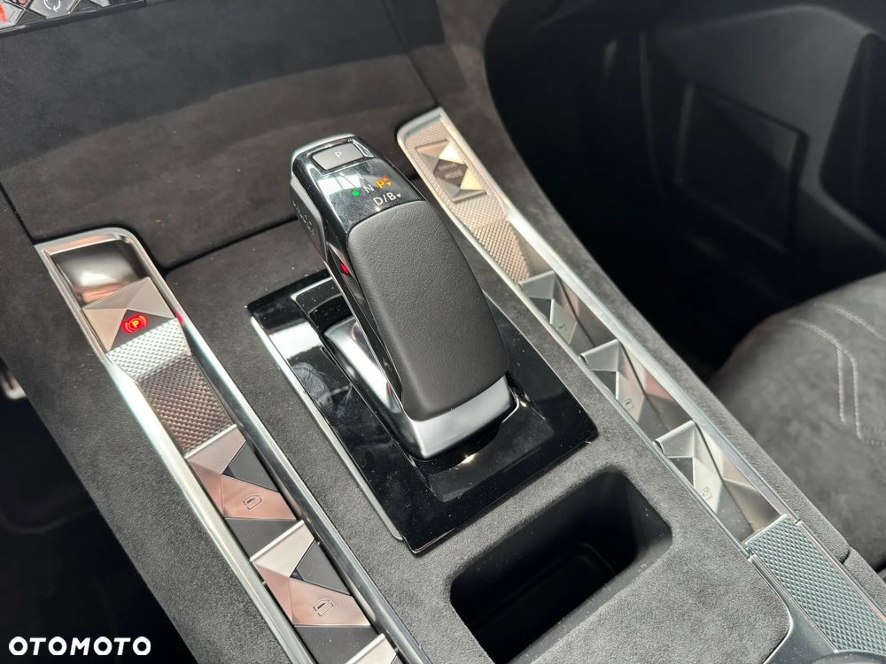 DS Automobiles DS 7 Crossback - 14