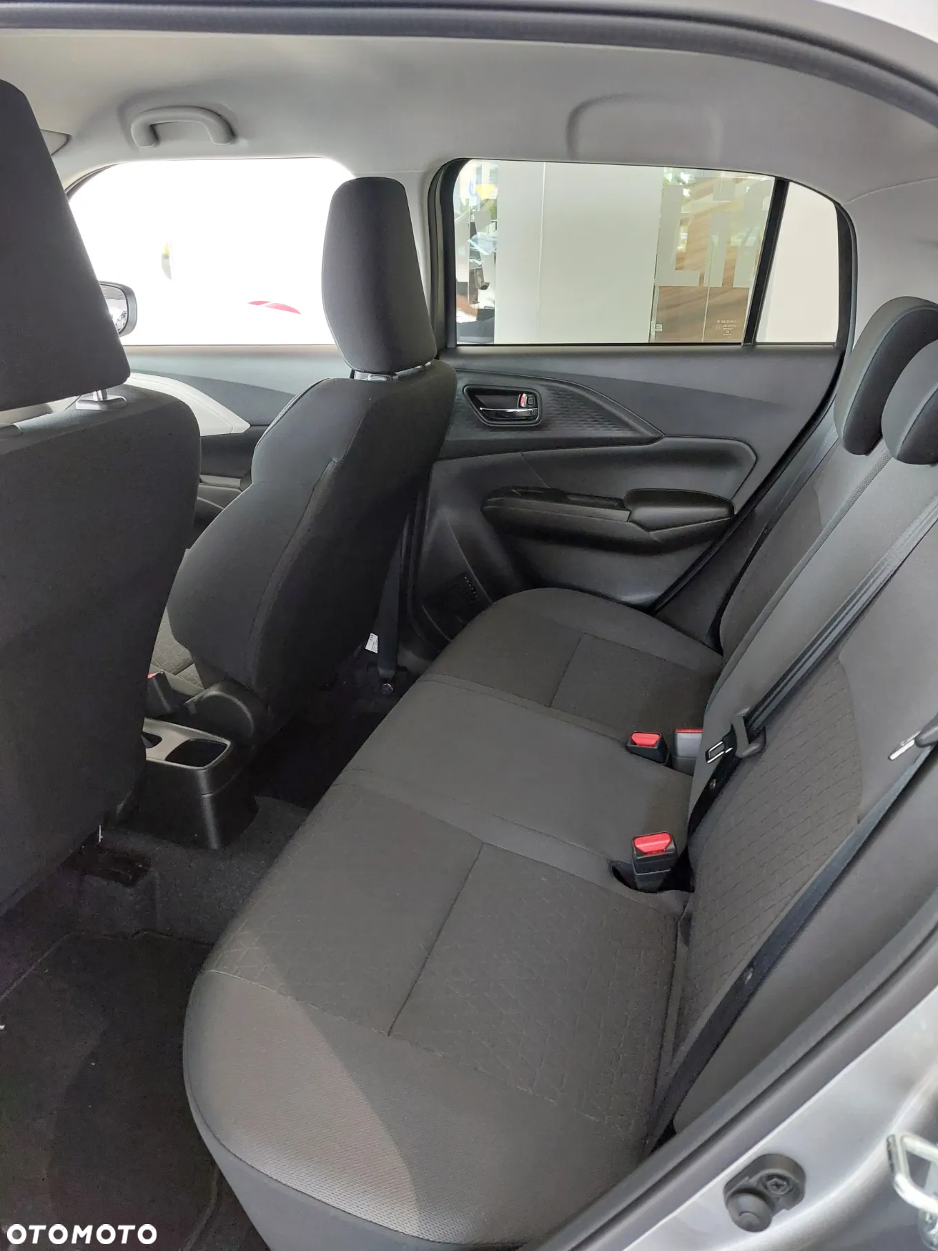 Suzuki Swift 1.2 Dualjet SHVS Premium Plus CVT - 7
