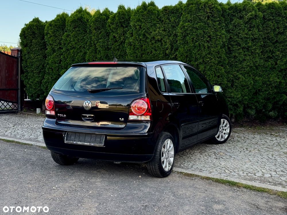 Volkswagen Polo - 12
