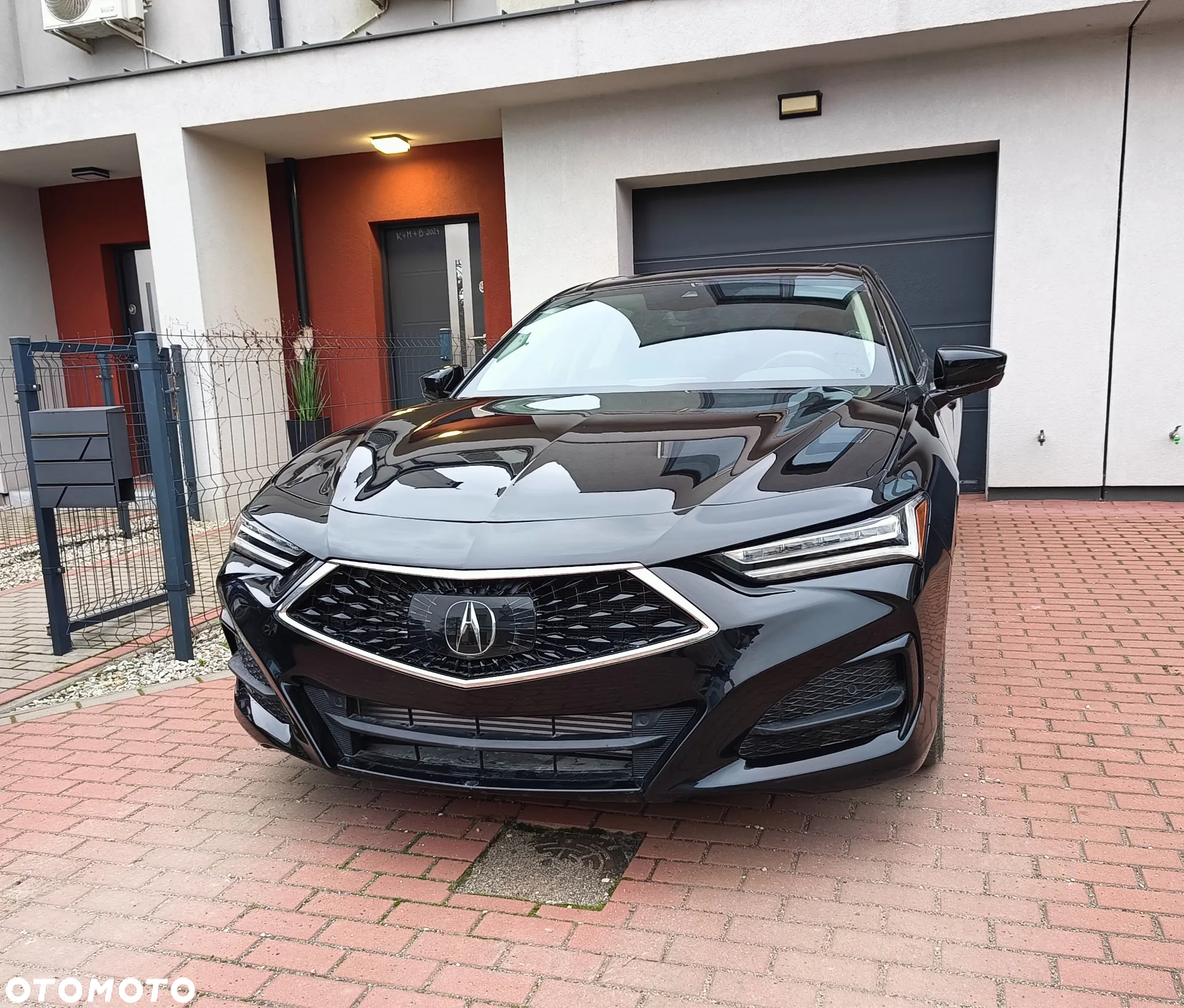 Acura Inny - 2
