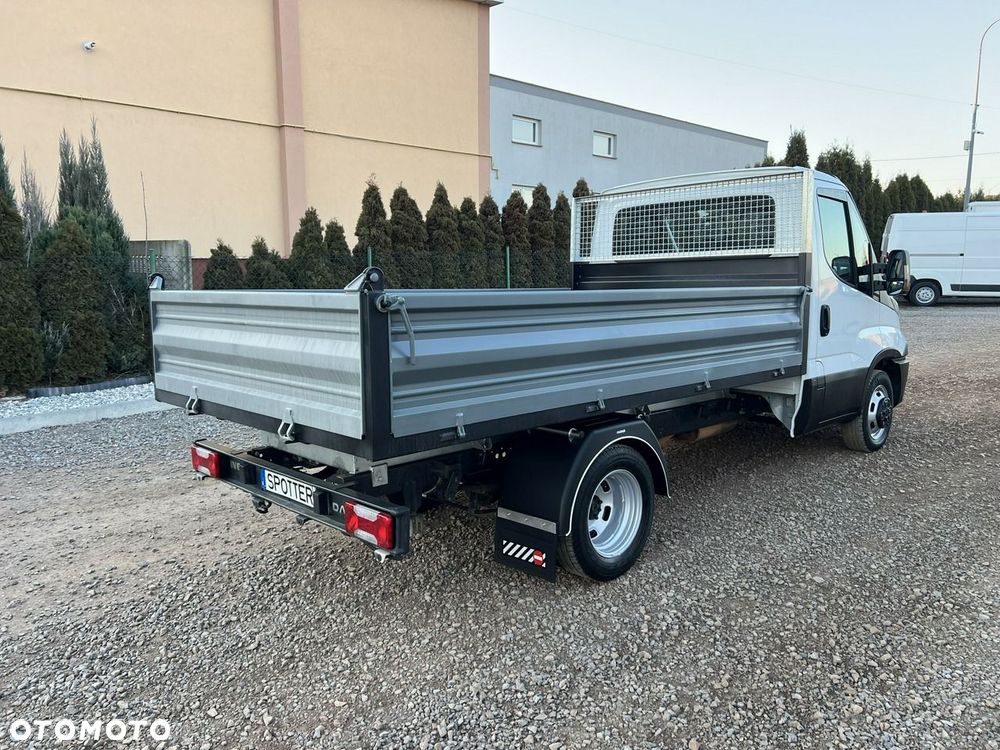 Iveco Daily 35C15 - 15