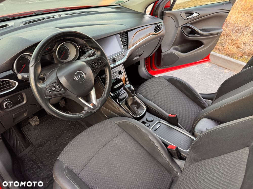 Opel Astra 1.4 Turbo Innovation - 27