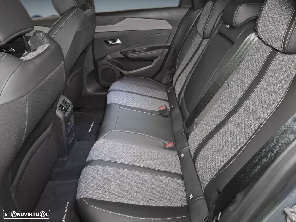 Peugeot 308 SW 1.5 BlueHDi Allure EAT8 - 14