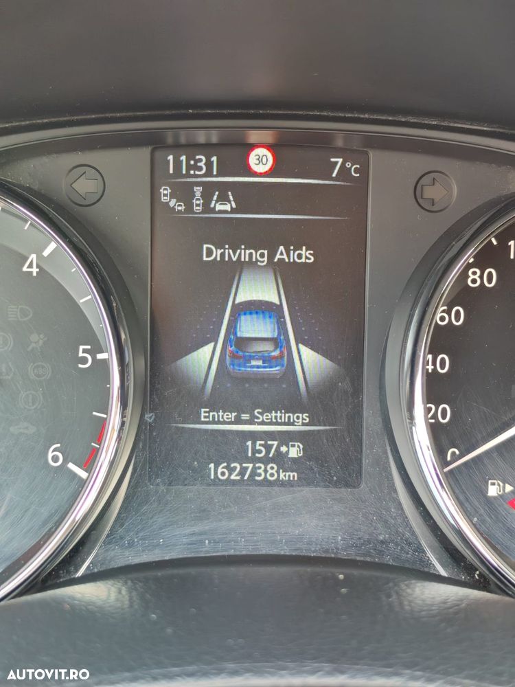 Nissan Qashqai 1.6 DCI 4 x 4 DPF Start/Stop tekna - 10