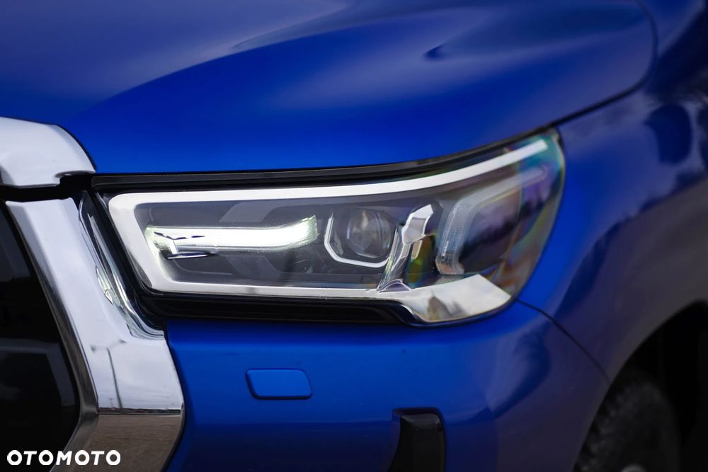 Toyota Hilux 2.8 D-4D Double Cab SR5 4x4 - 12