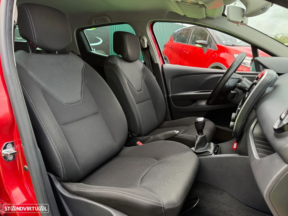 Renault Clio 0.9 TCe Limited Edition - 26