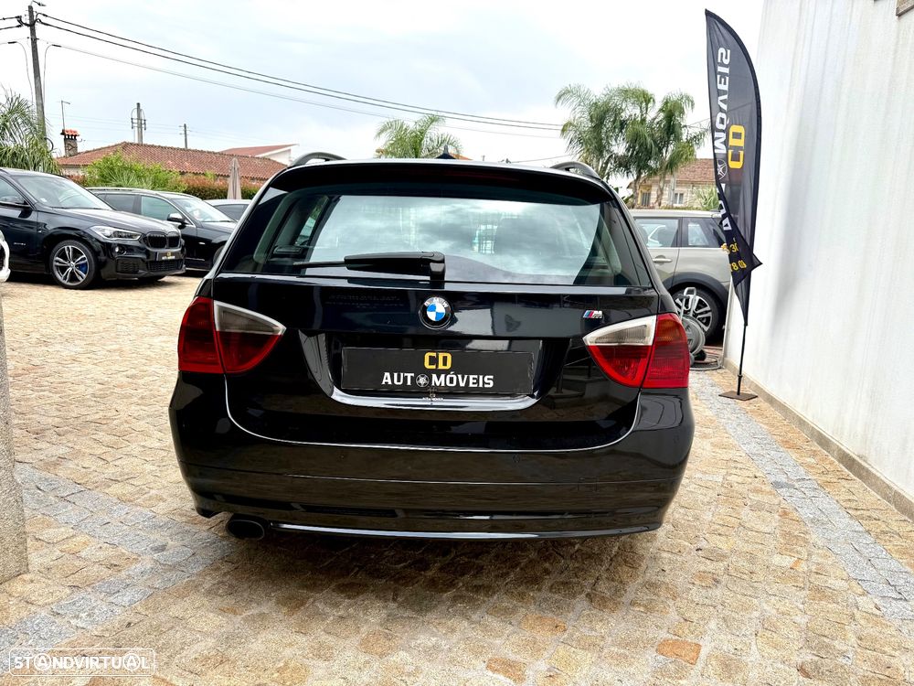 BMW 320 d Sport - 4