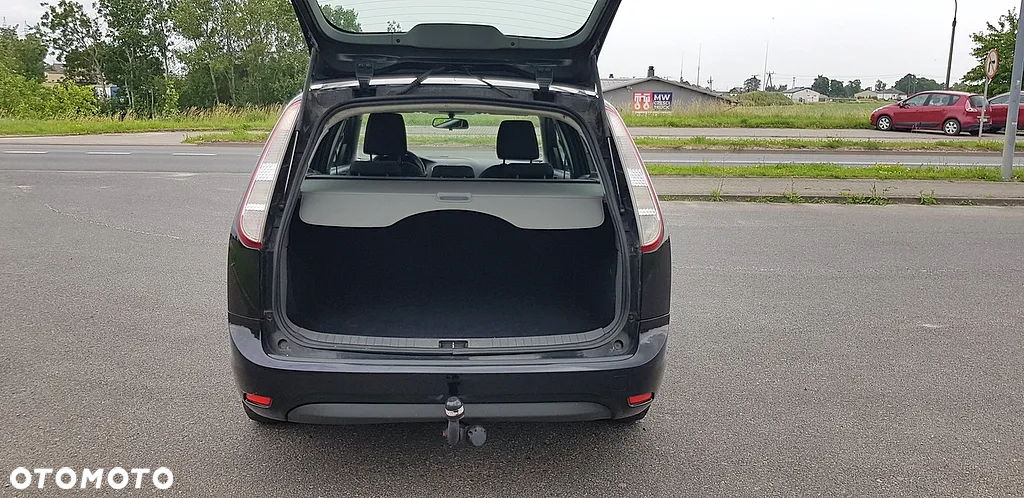 Ford Focus 1.6 TDCi DPF Titanium - 13