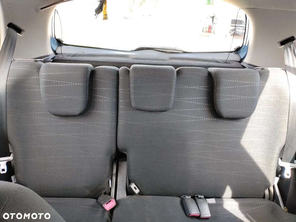 Toyota Yaris 1.3 Luna - 4