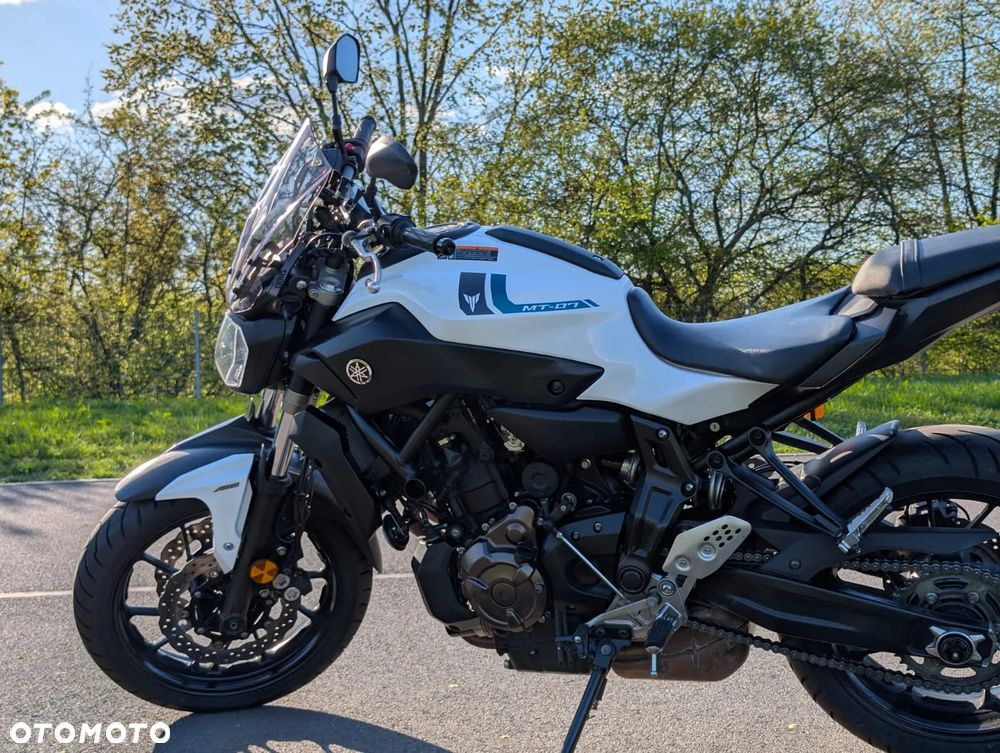 Yamaha MT - 26