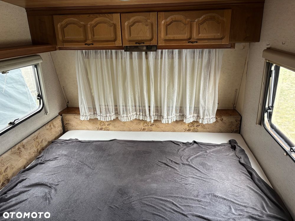 Burstner Lux 5403 - 15