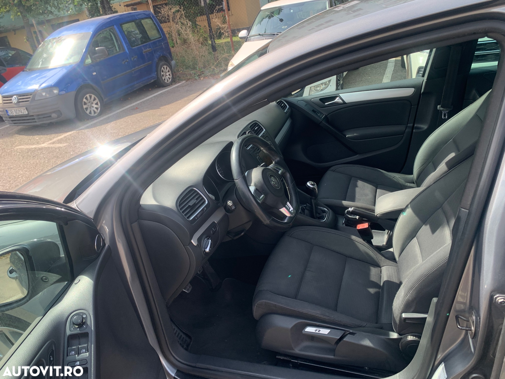 Volkswagen Golf - 9