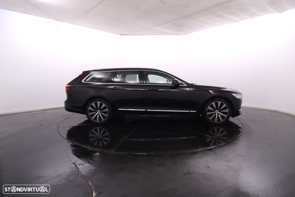 Volvo V90 - 10
