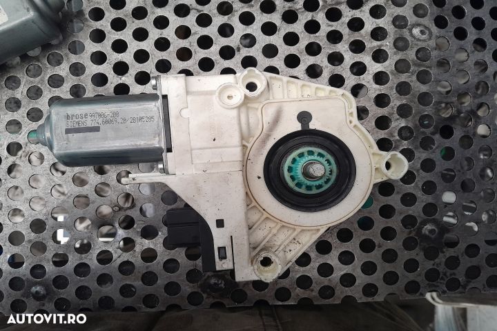 Motoras macara geam spate dreapta 4F0959802C Audi A6 4F/C6 [2004 - 20 - 1