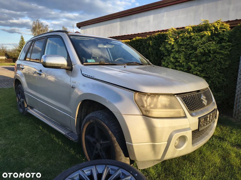 Suzuki Grand Vitara 1.9 DDiS - 13