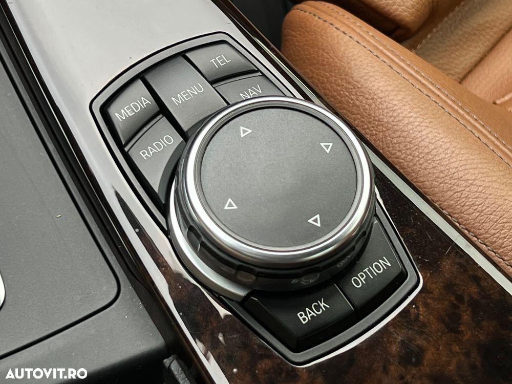 BMW Seria 3 - 24