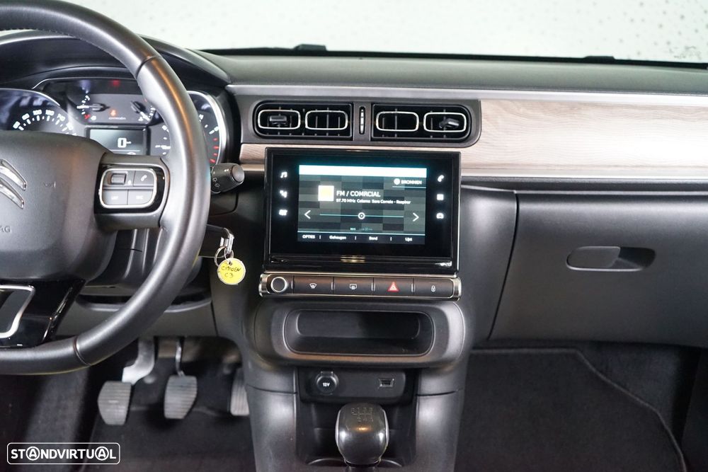Citroën C3 1.2 PureTech Shine - 28