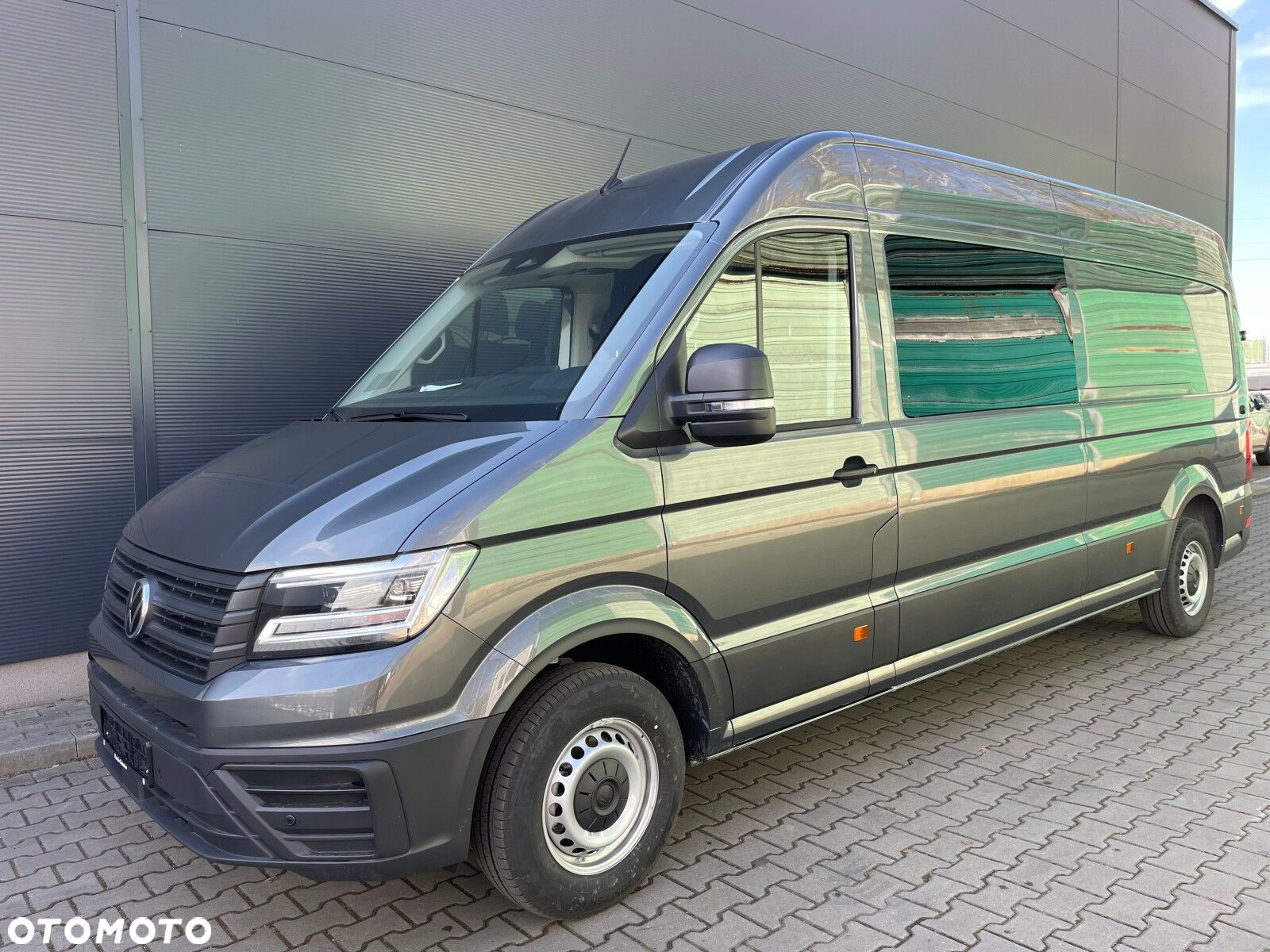 Volkswagen Crafter 35 2.0 TDI 140KM L4H3 3m 6bm - 3