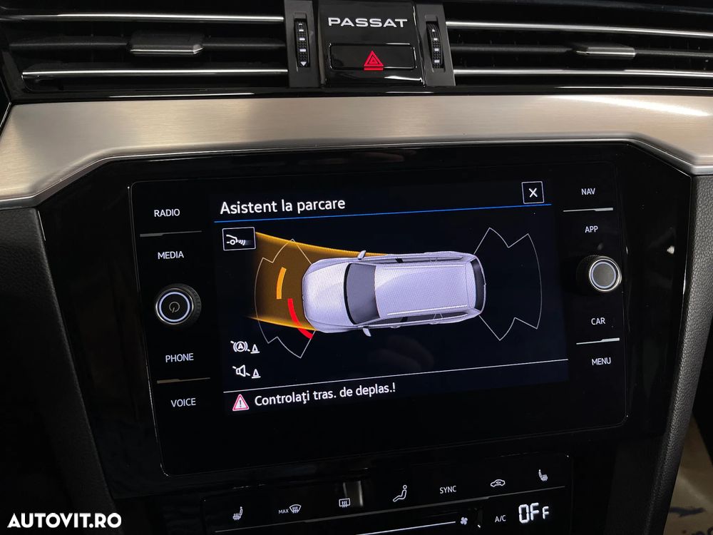 Volkswagen Passat 2.0 TDI DSG Highline - 15