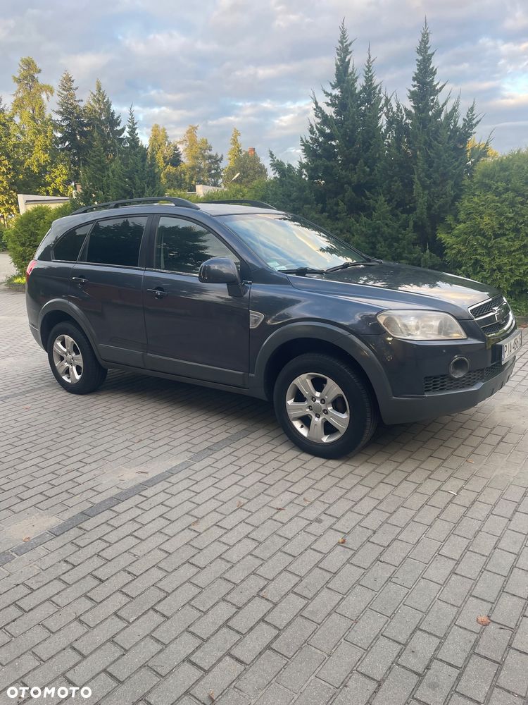Chevrolet Captiva 2.0 d LT base 5os - 6
