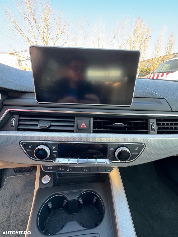Audi A4 2.0 TDI S tronic Design - 20