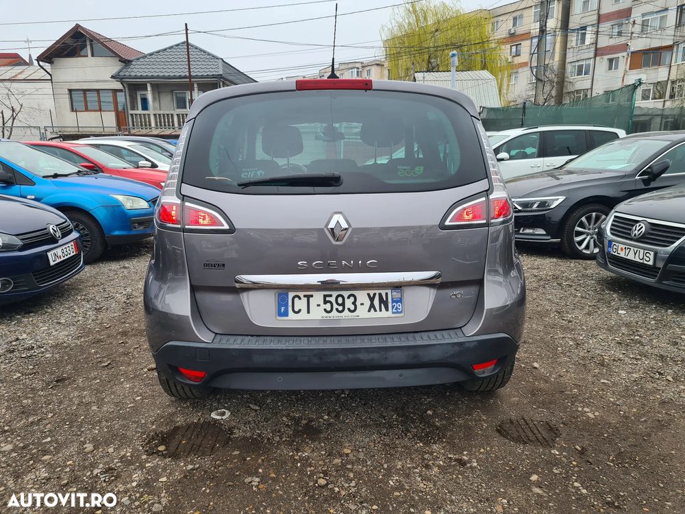 Renault Scenic - 10