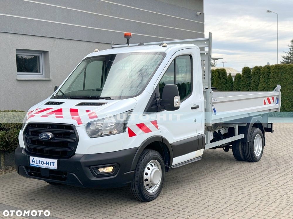 Ford Transit - 12