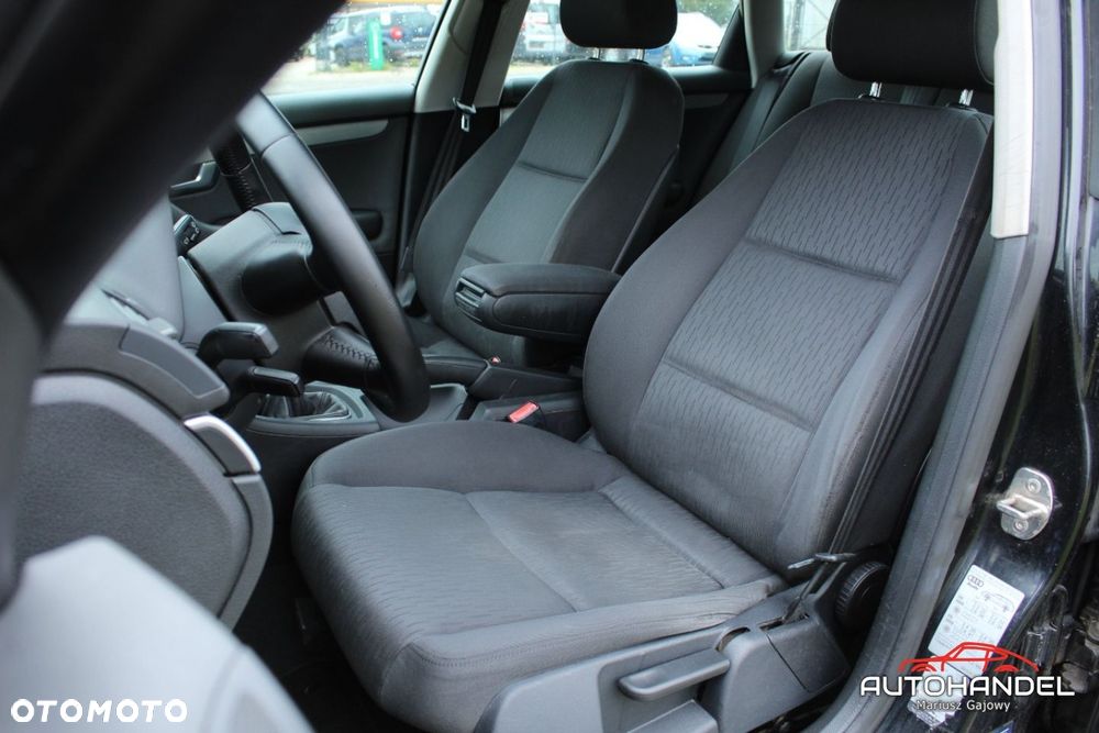 Audi A4 Avant - 8