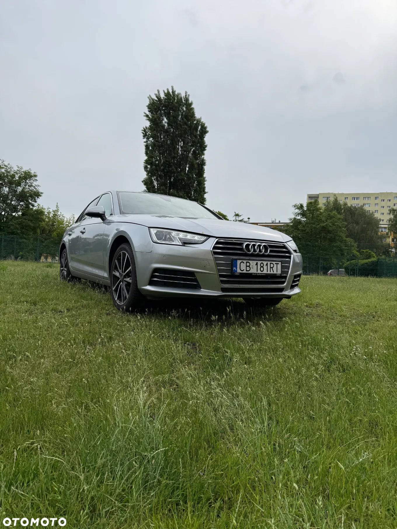 Audi A4 2.0 TFSI ultra Design S tronic - 4