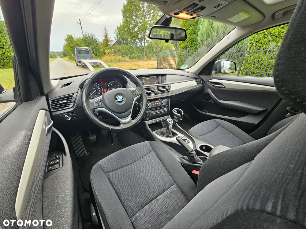 BMW X1 sDrive20d Sport Line - 7