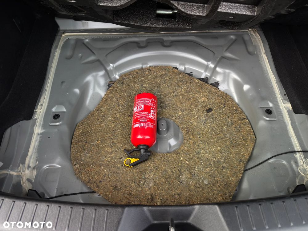 Mazda 3 1.6 CD Exclusive - 40