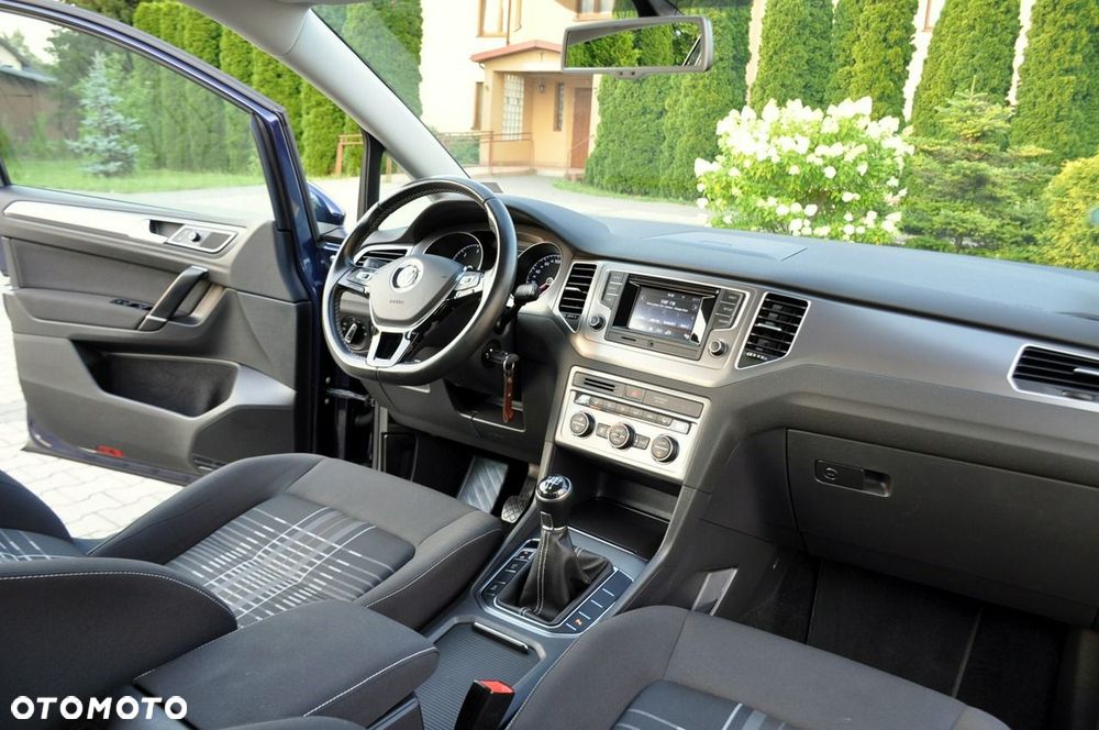 Volkswagen Golf Sportsvan - 25