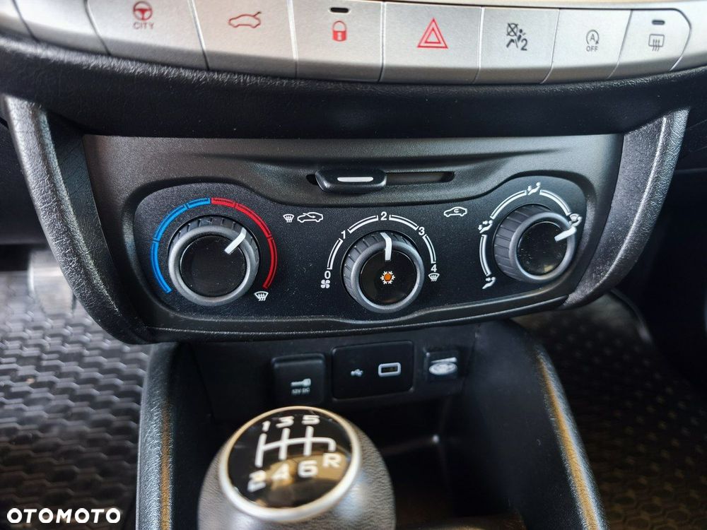 Fiat Tipo 1.4 16v Easy EU6d - 17