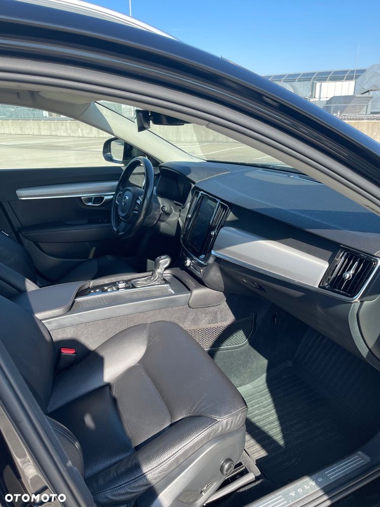 Volvo V90 D4 AWD Momentum Pro - 11
