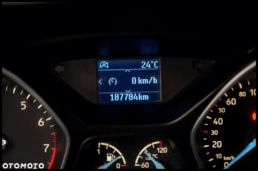 Ford Focus - 30