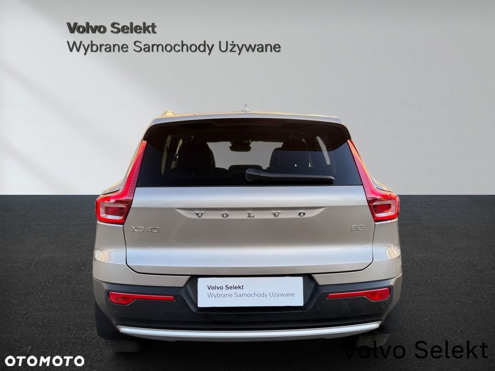 Volvo XC 40 - 9