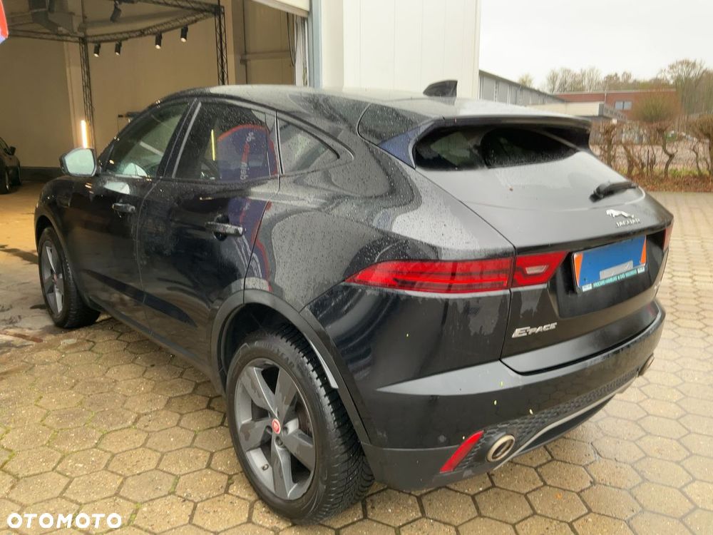 Jaguar E-Pace D240 AWD SE - 26