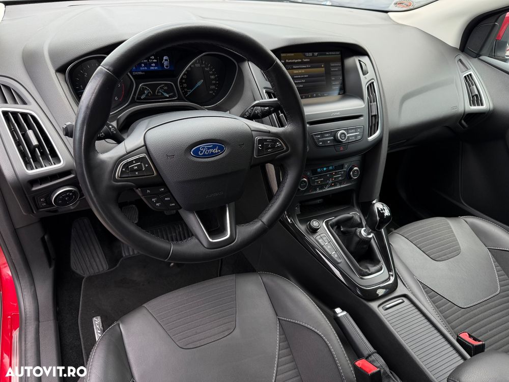 Ford Focus 1.5 TDCi Titanium - 6